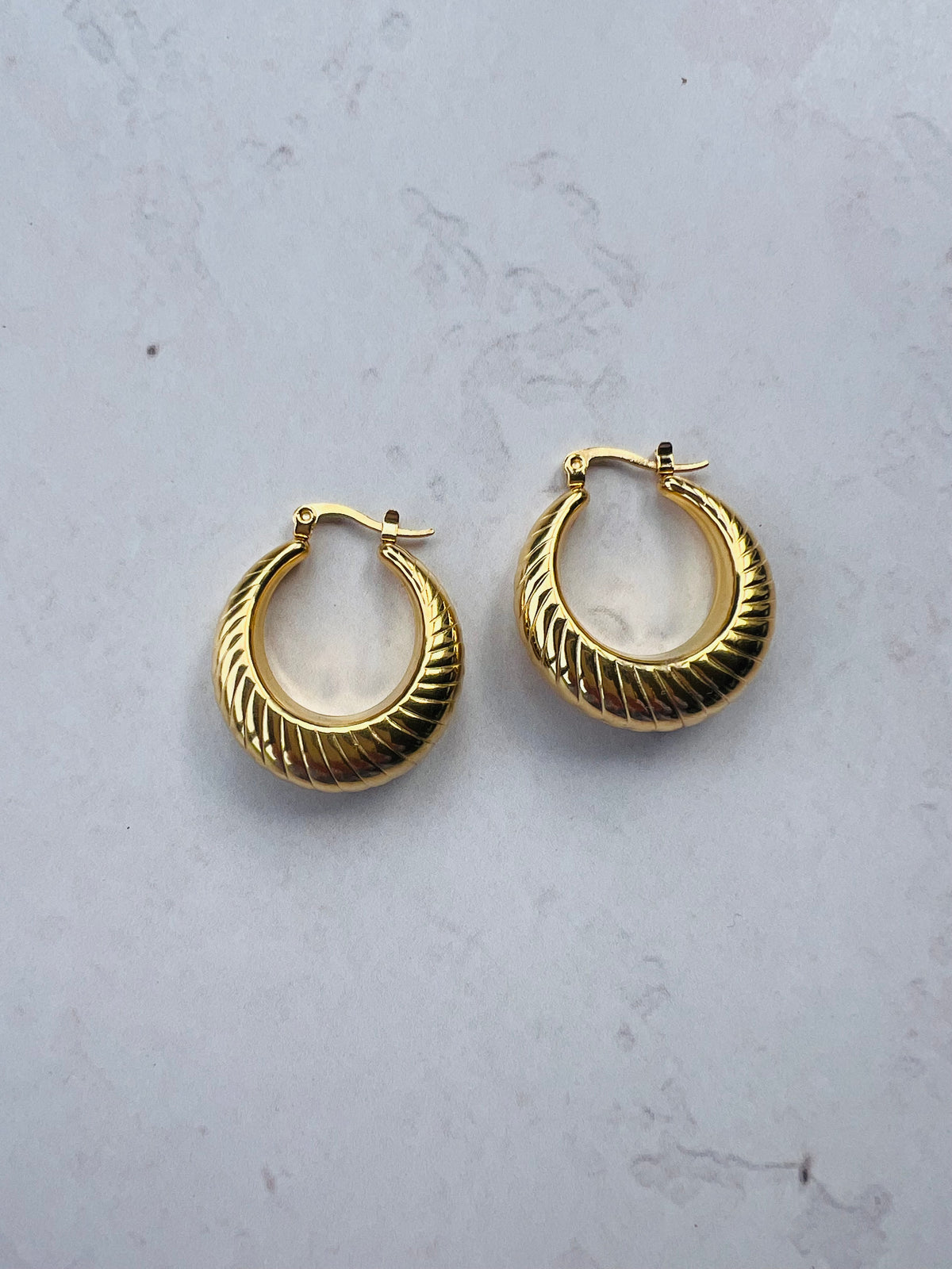 Big Bella Hoops