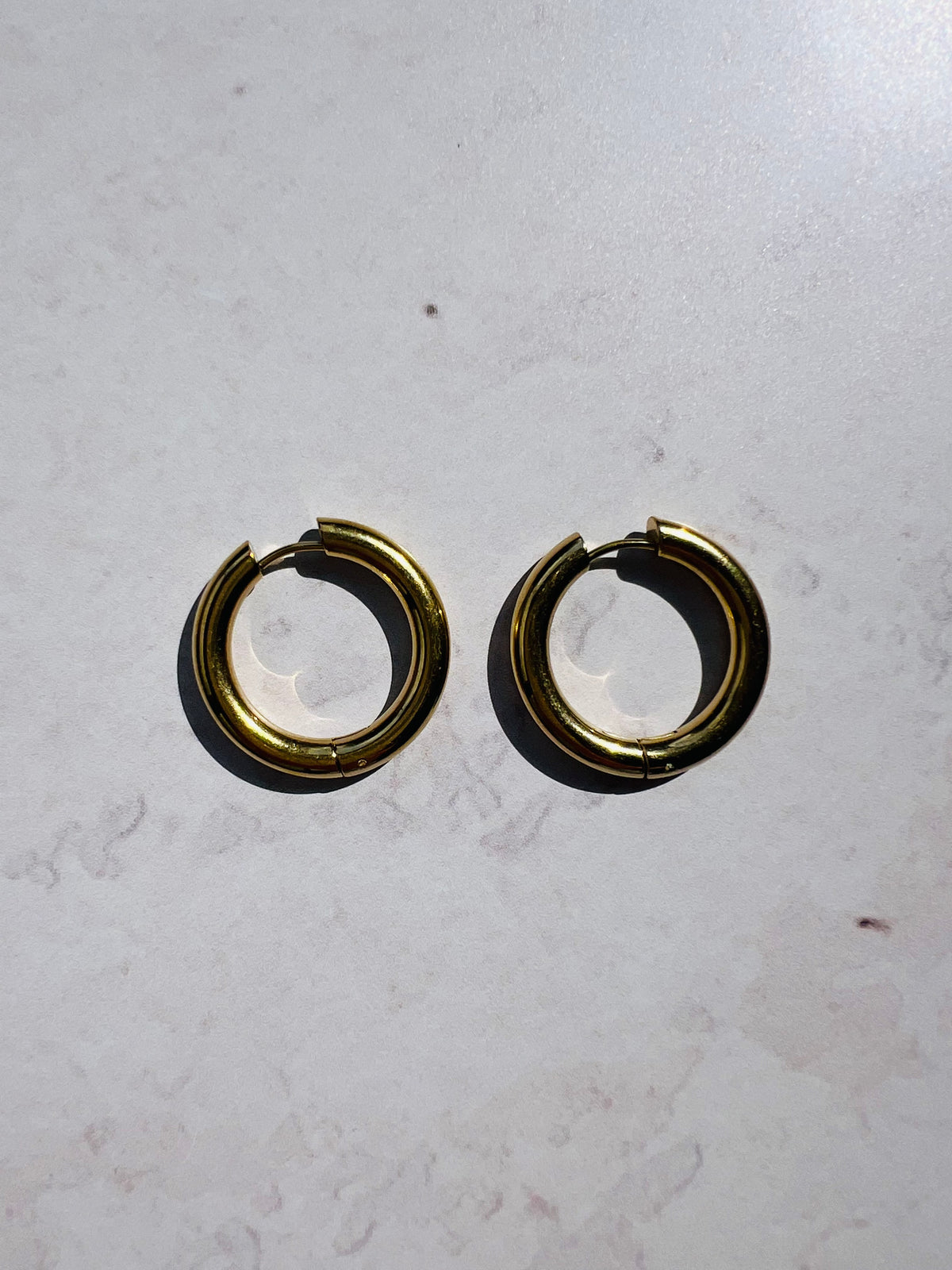 Round Hoops